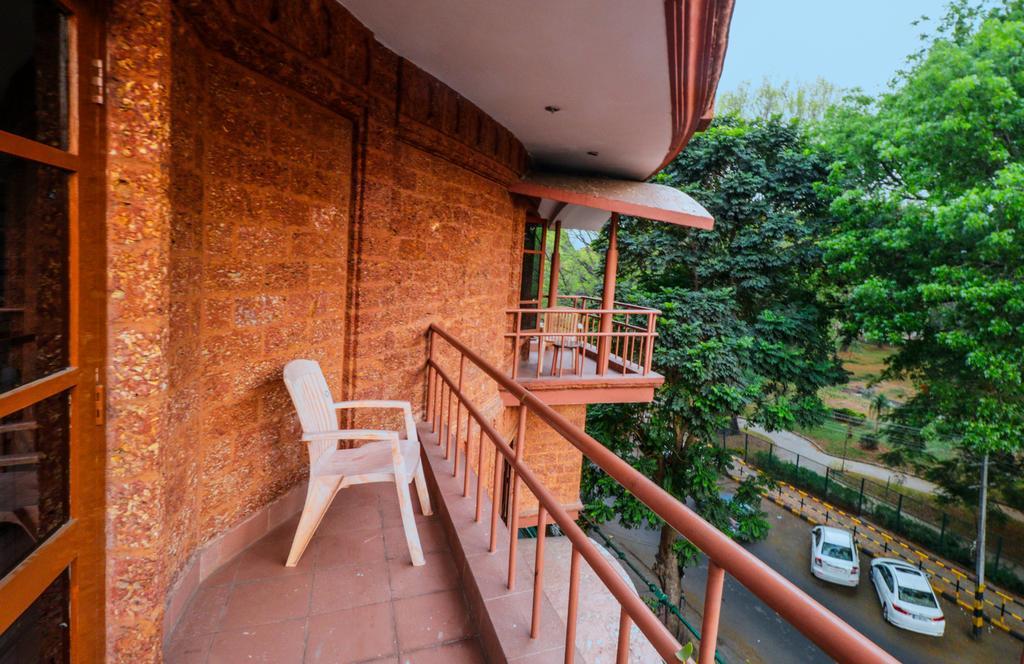 Parklane Hotel Mysore Esterno foto